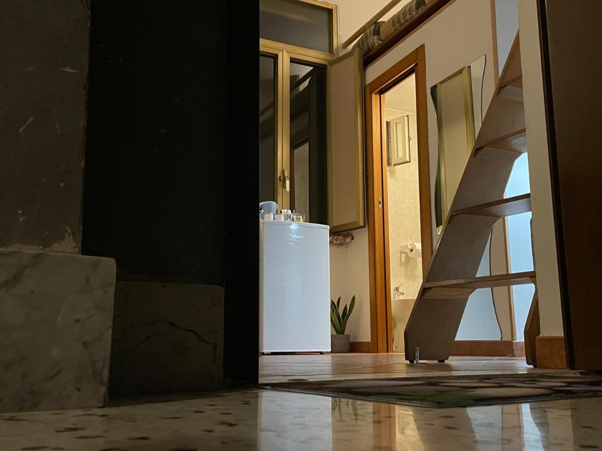 “Piccola Domus” Leilighet Napoli Eksteriør bilde